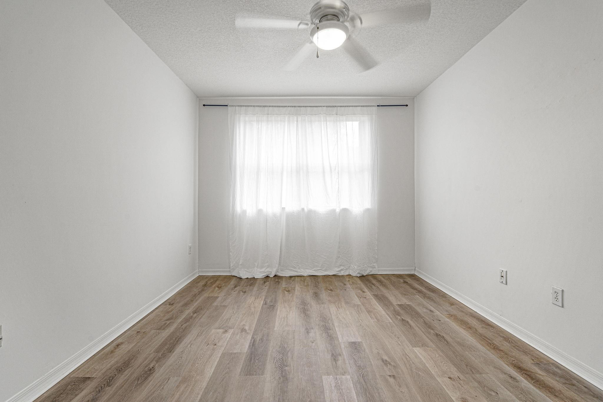 8520 NW 139th #1602, Miami Lakes FL 33016
