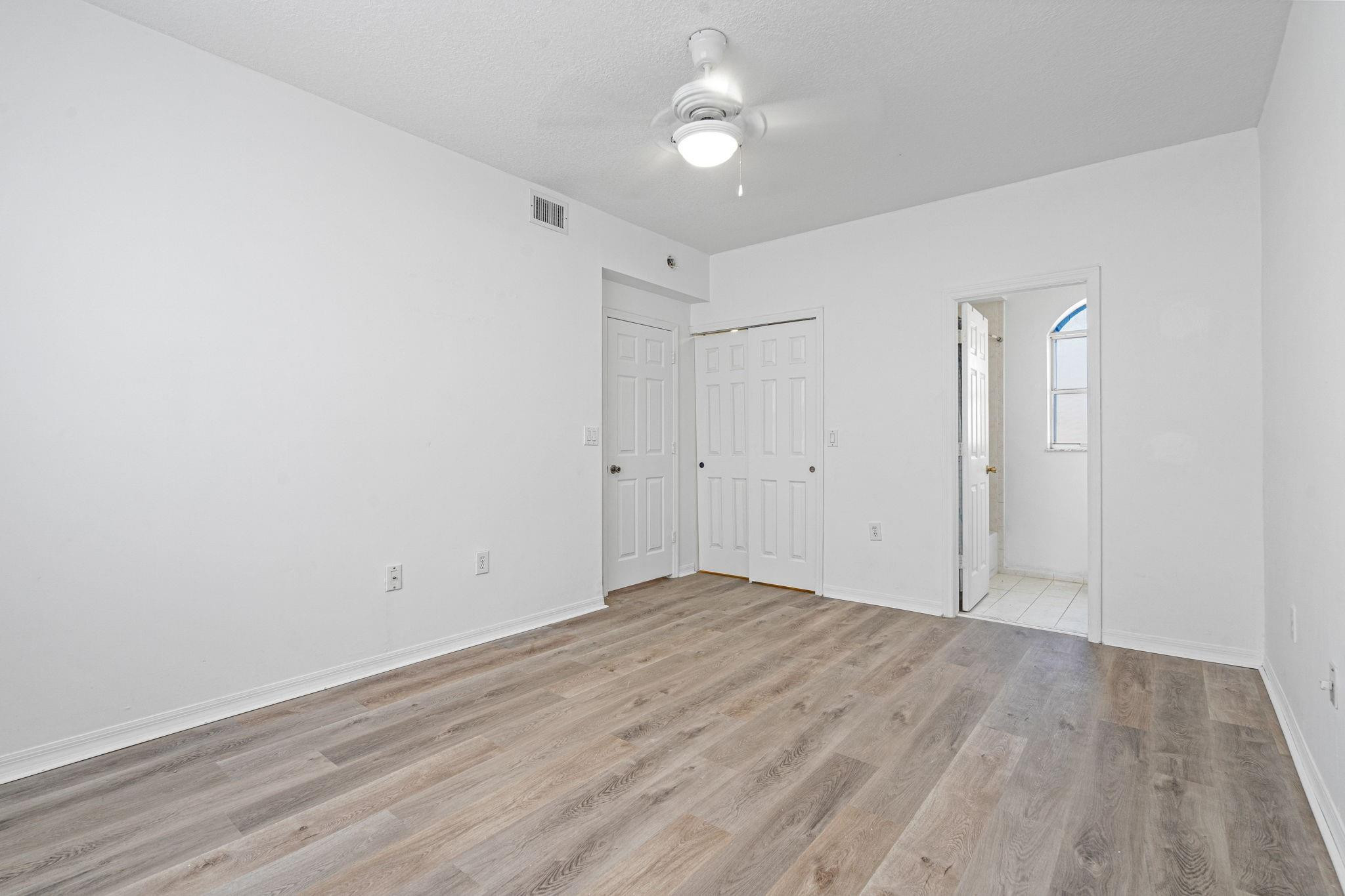 8520 NW 139th #1602, Miami Lakes FL 33016