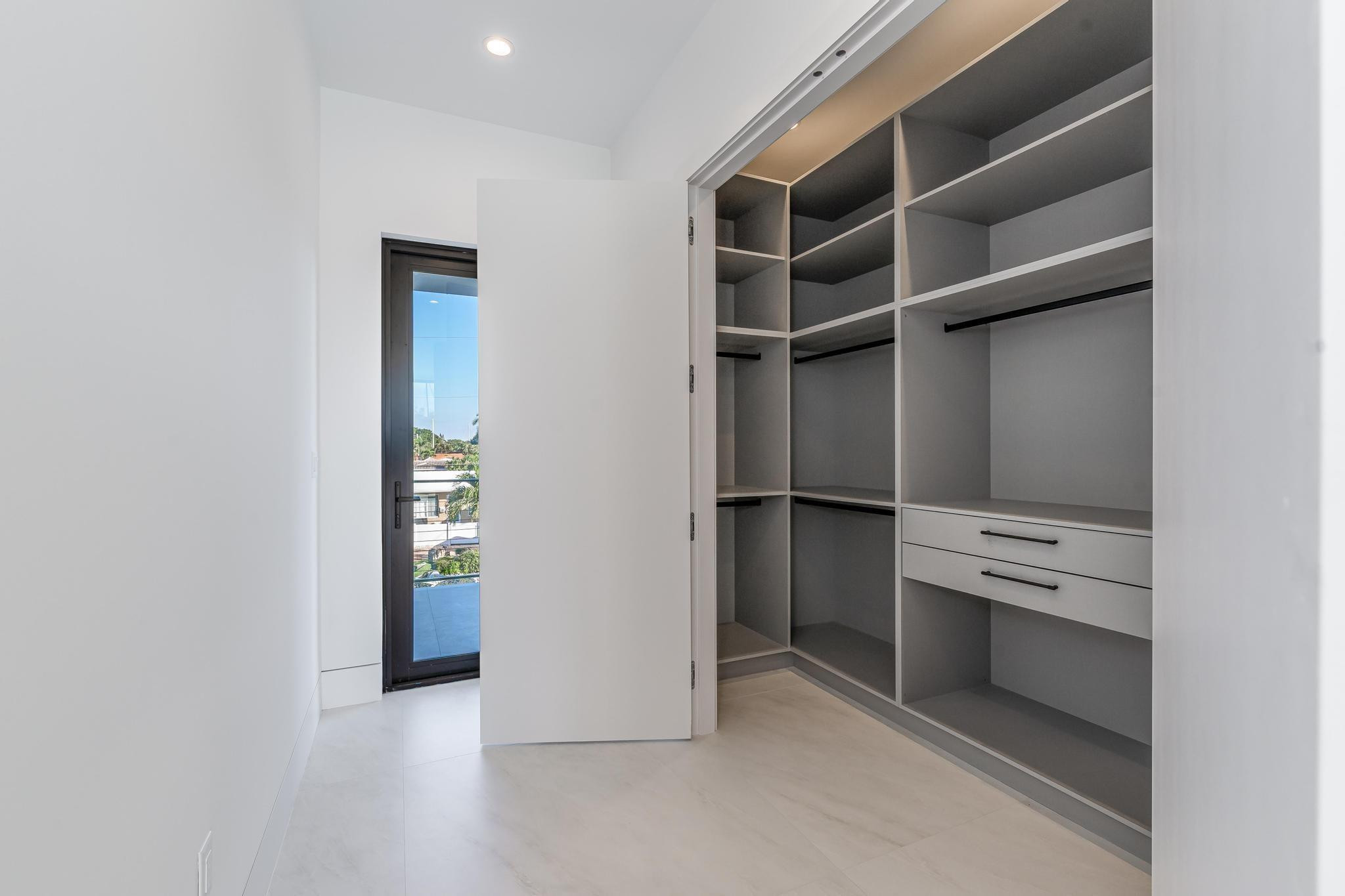 2612 NE 4th, Pompano Beach FL 33062