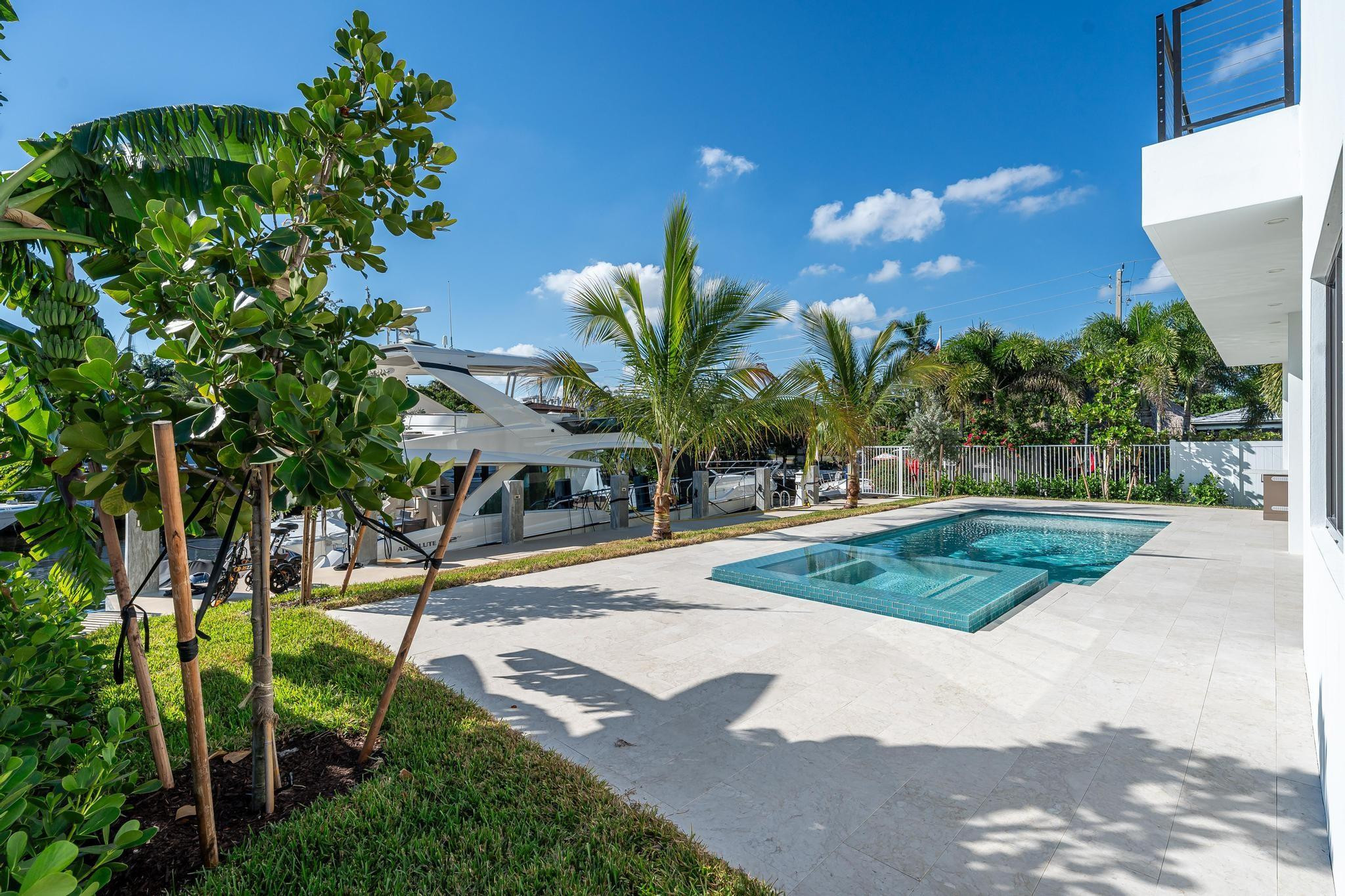 2612 NE 4th, Pompano Beach FL 33062