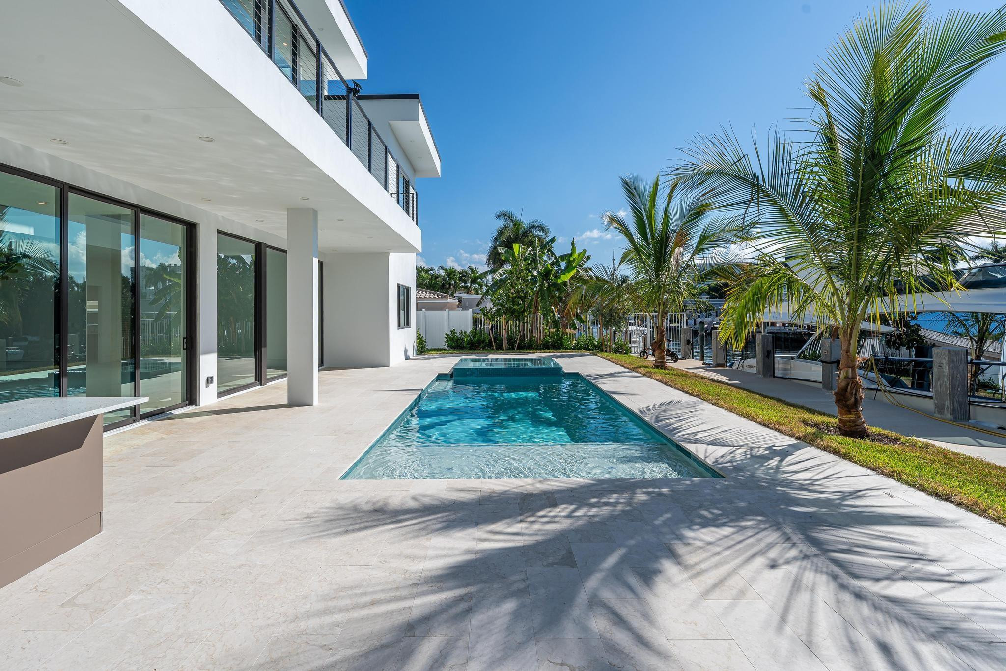 2612 NE 4th, Pompano Beach FL 33062