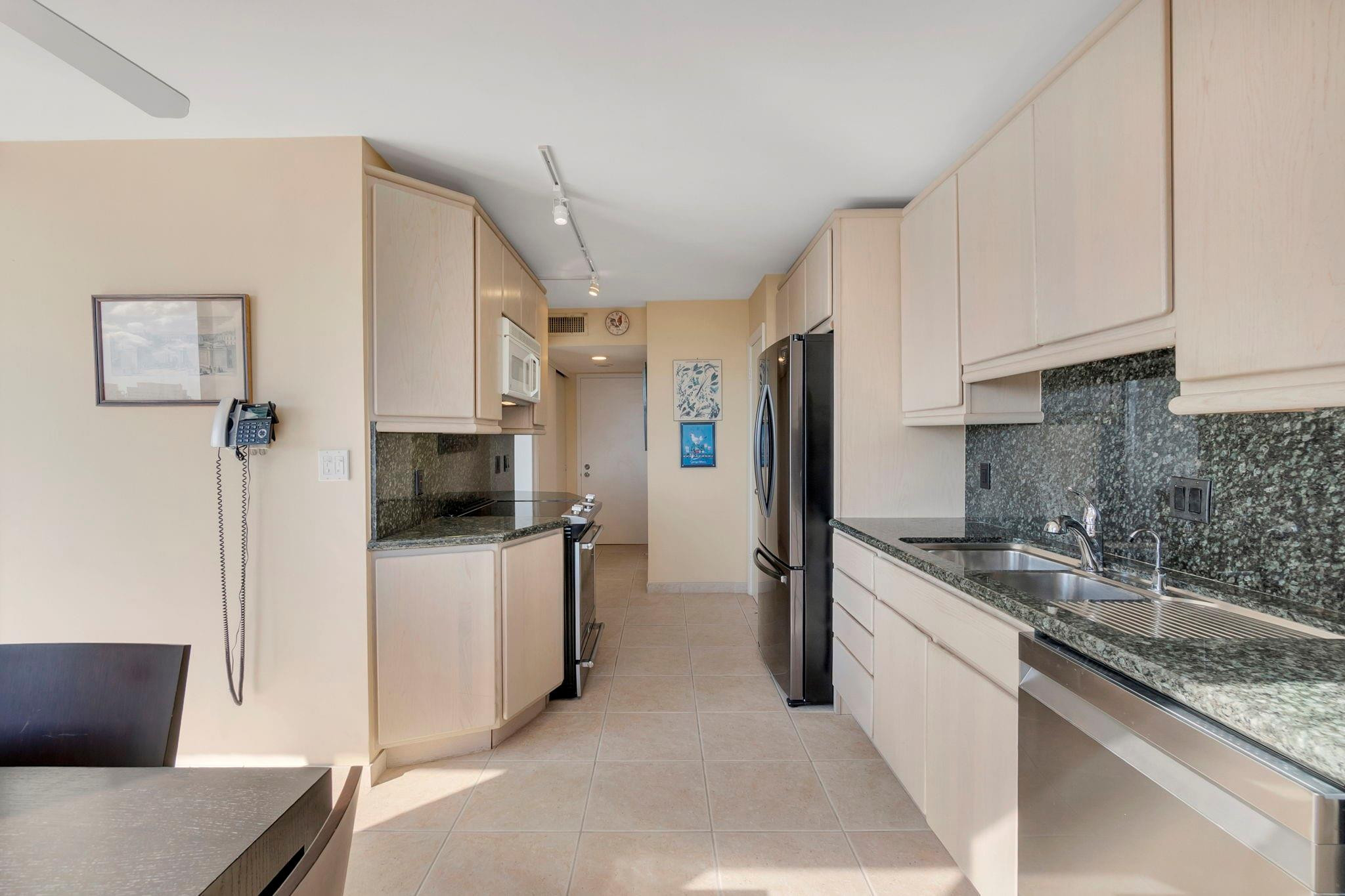 936 Intracoastal #21D, Fort Lauderdale FL 33304