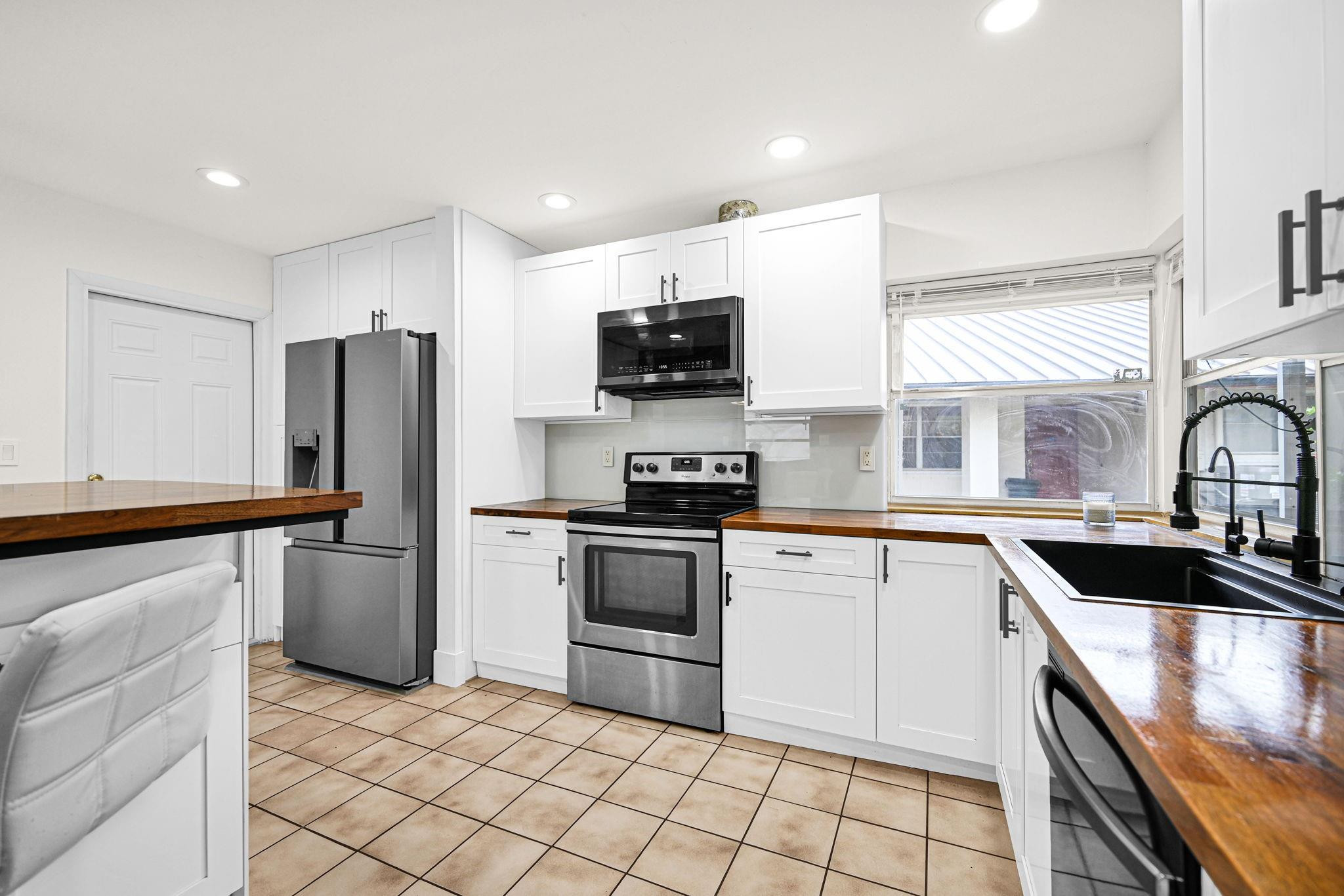 3465 Spring Bluff #18, Lauderhill FL 33319