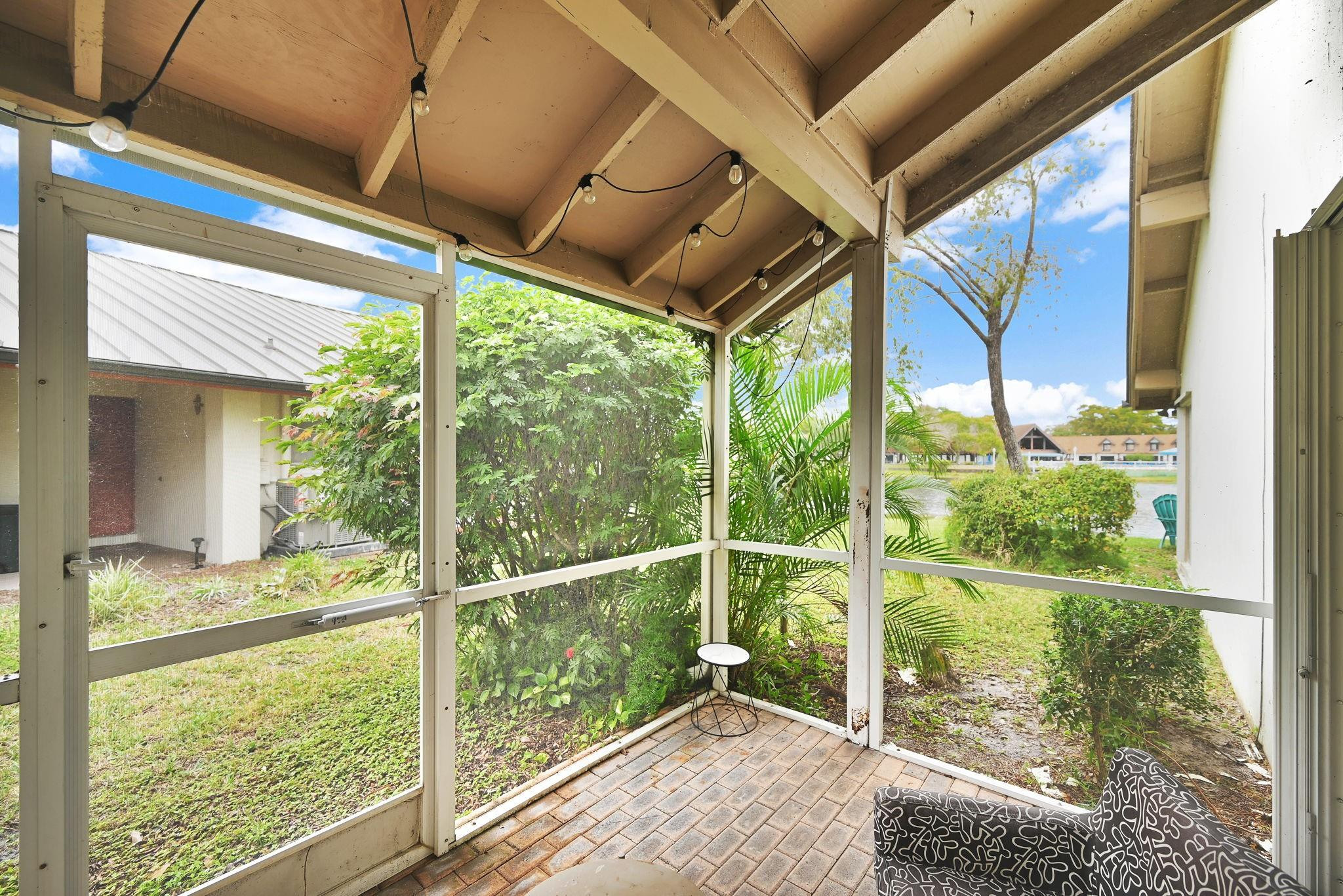 3465 Spring Bluff #18, Lauderhill FL 33319