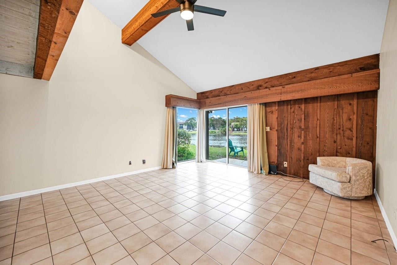 3465 Spring Bluff #18, Lauderhill FL 33319