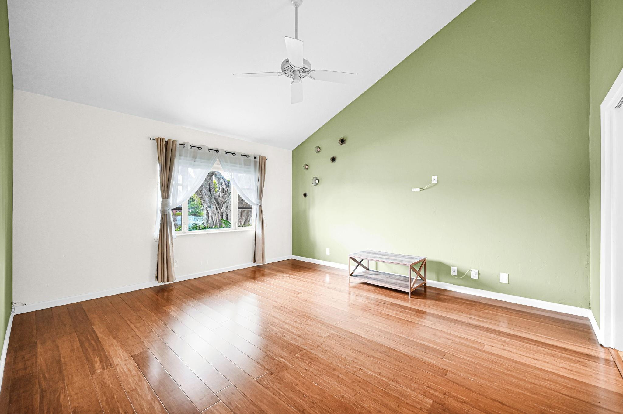 3465 Spring Bluff #18, Lauderhill FL 33319