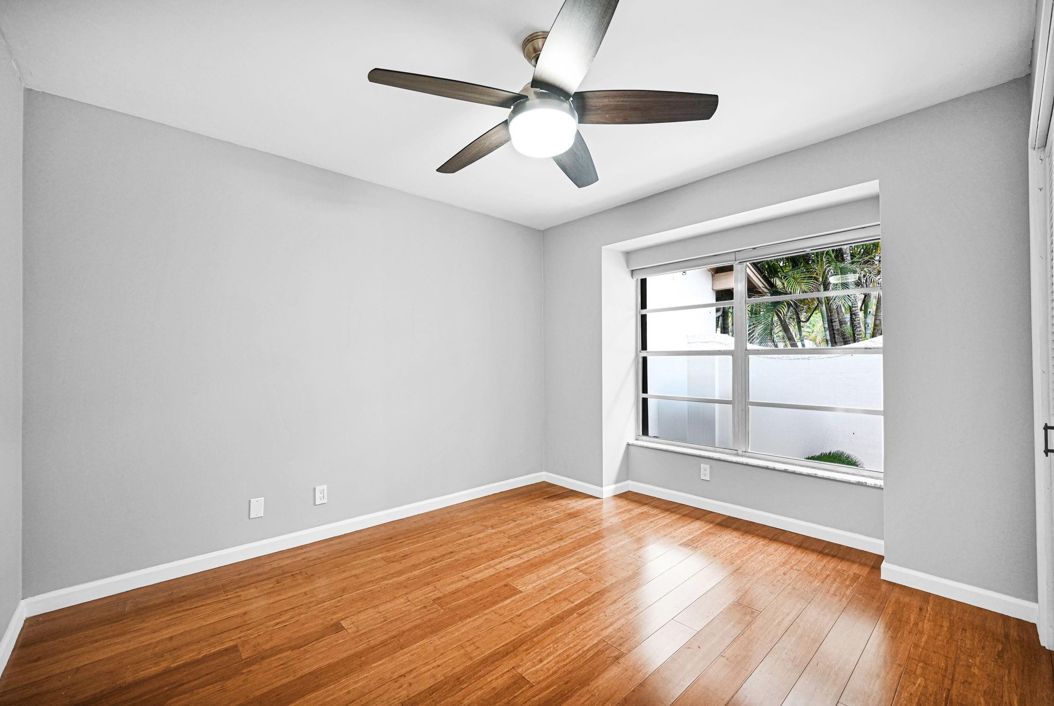 3465 Spring Bluff #18, Lauderhill FL 33319