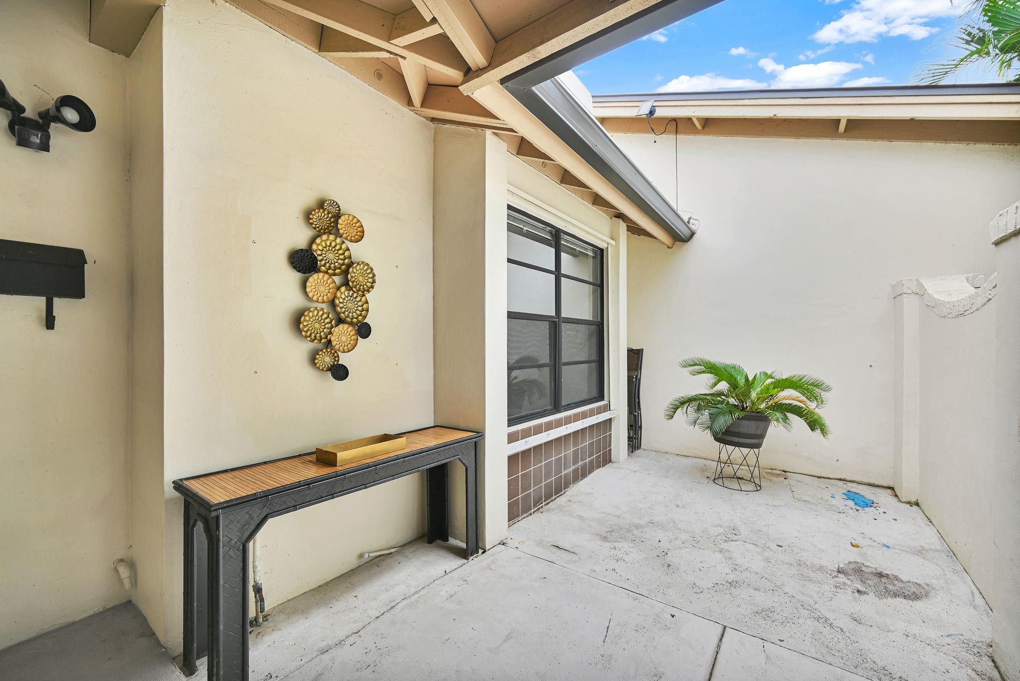 3465 Spring Bluff #18, Lauderhill FL 33319