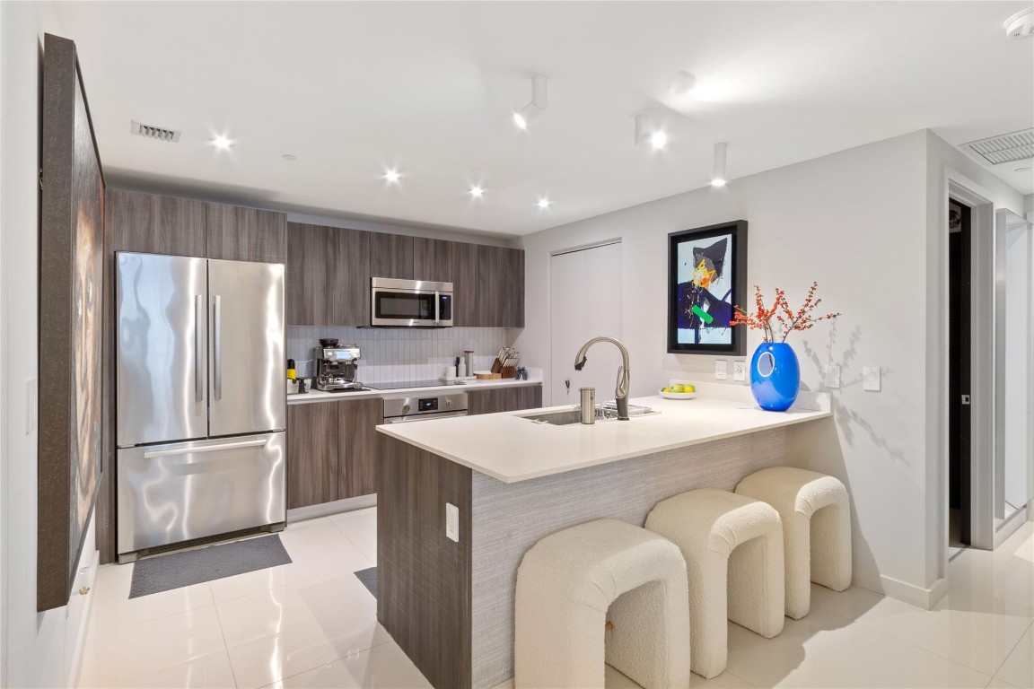 488 NE 18th #2010, Miami FL 33132