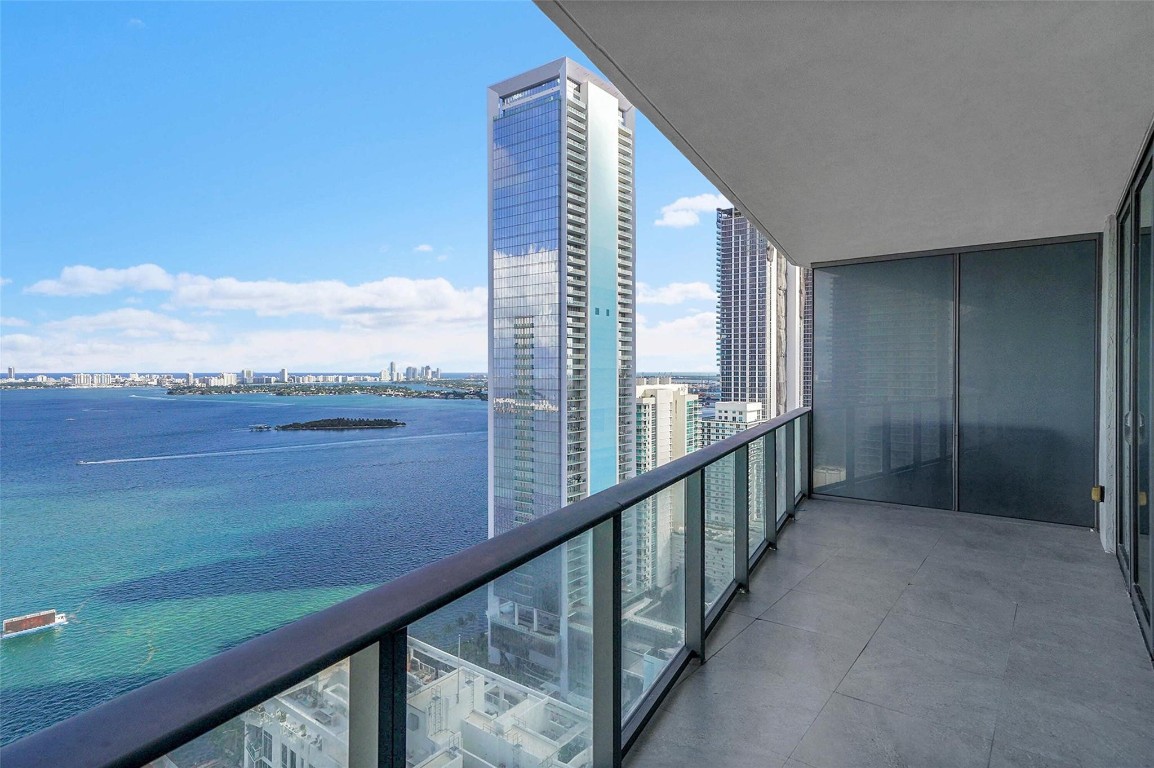 460 NE 28th #3407, Miami FL 33137