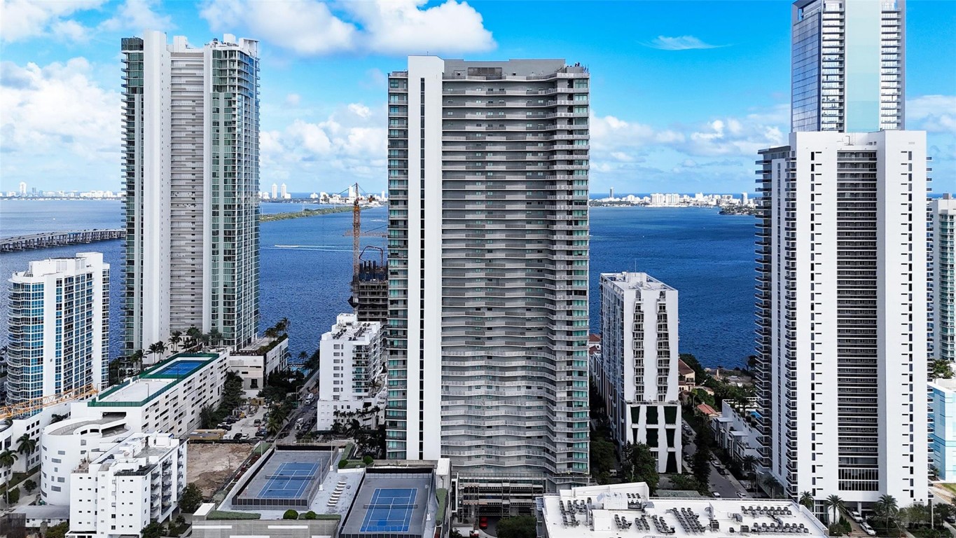 460 NE 28th #3407, Miami FL 33137