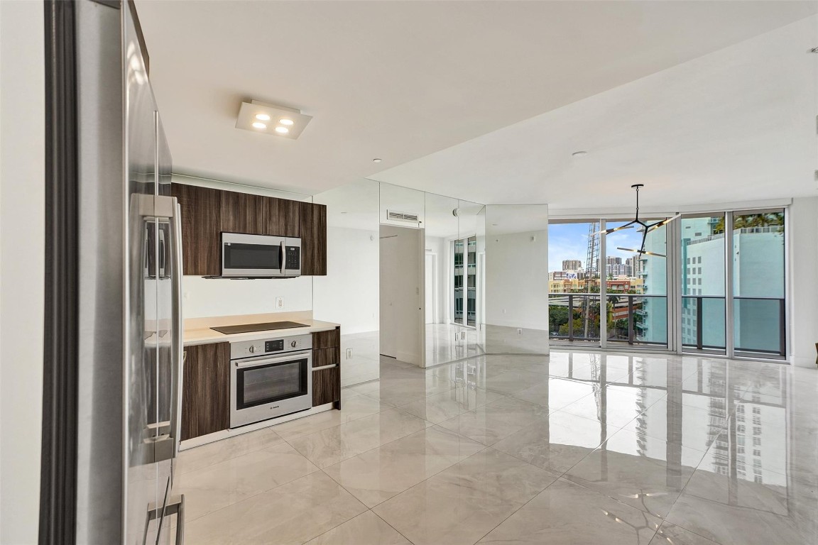 488 NE 18th #801, Miami FL 33132