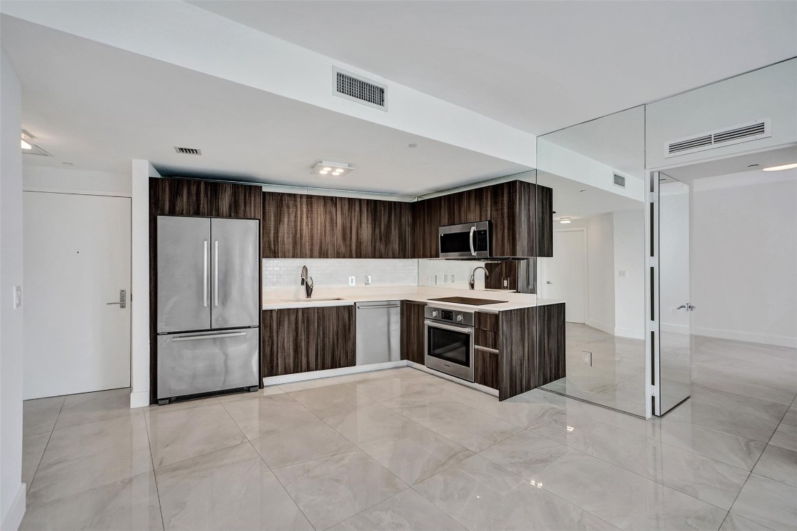 488 NE 18th #801, Miami FL 33132