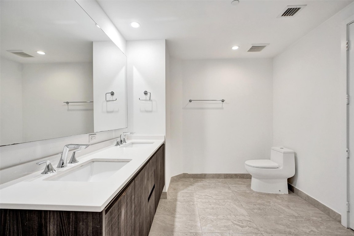488 NE 18th #801, Miami FL 33132