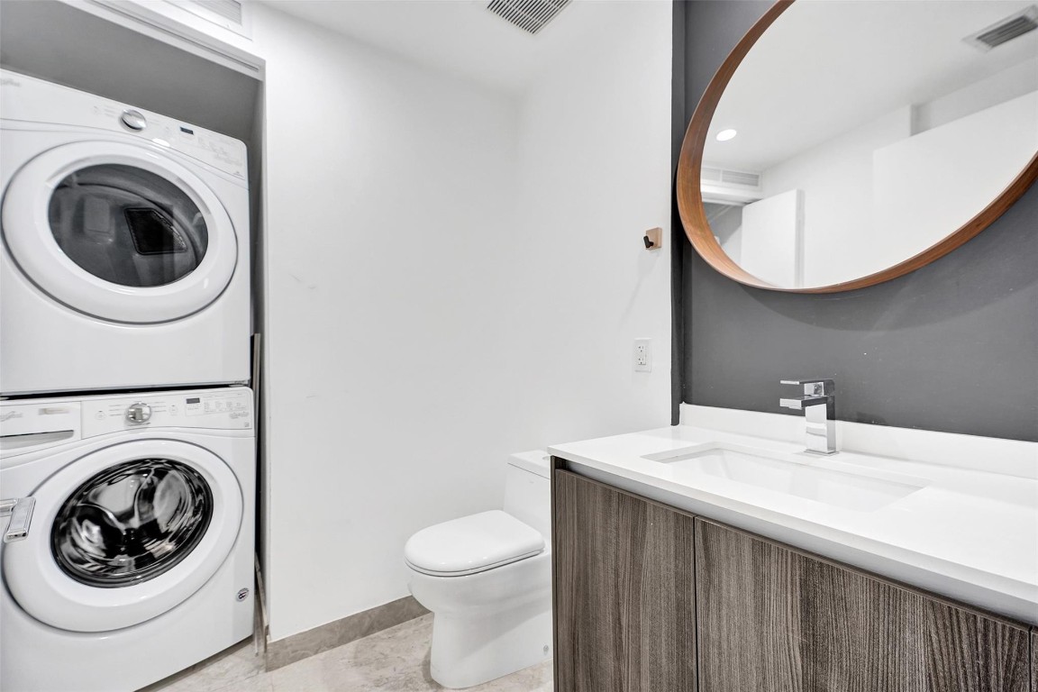 488 NE 18th #801, Miami FL 33132