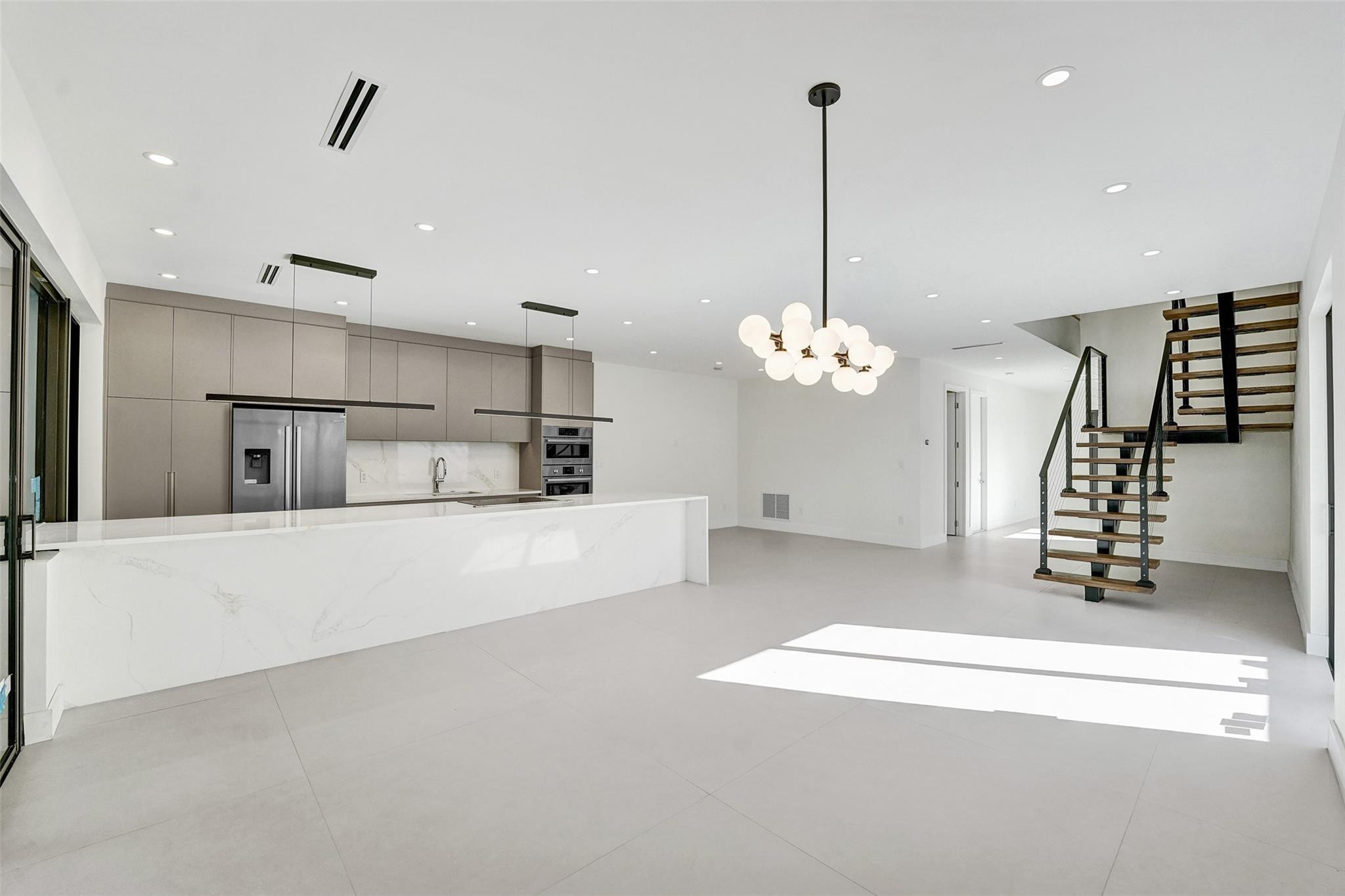 1525 NE 15th, Fort Lauderdale FL 33304
