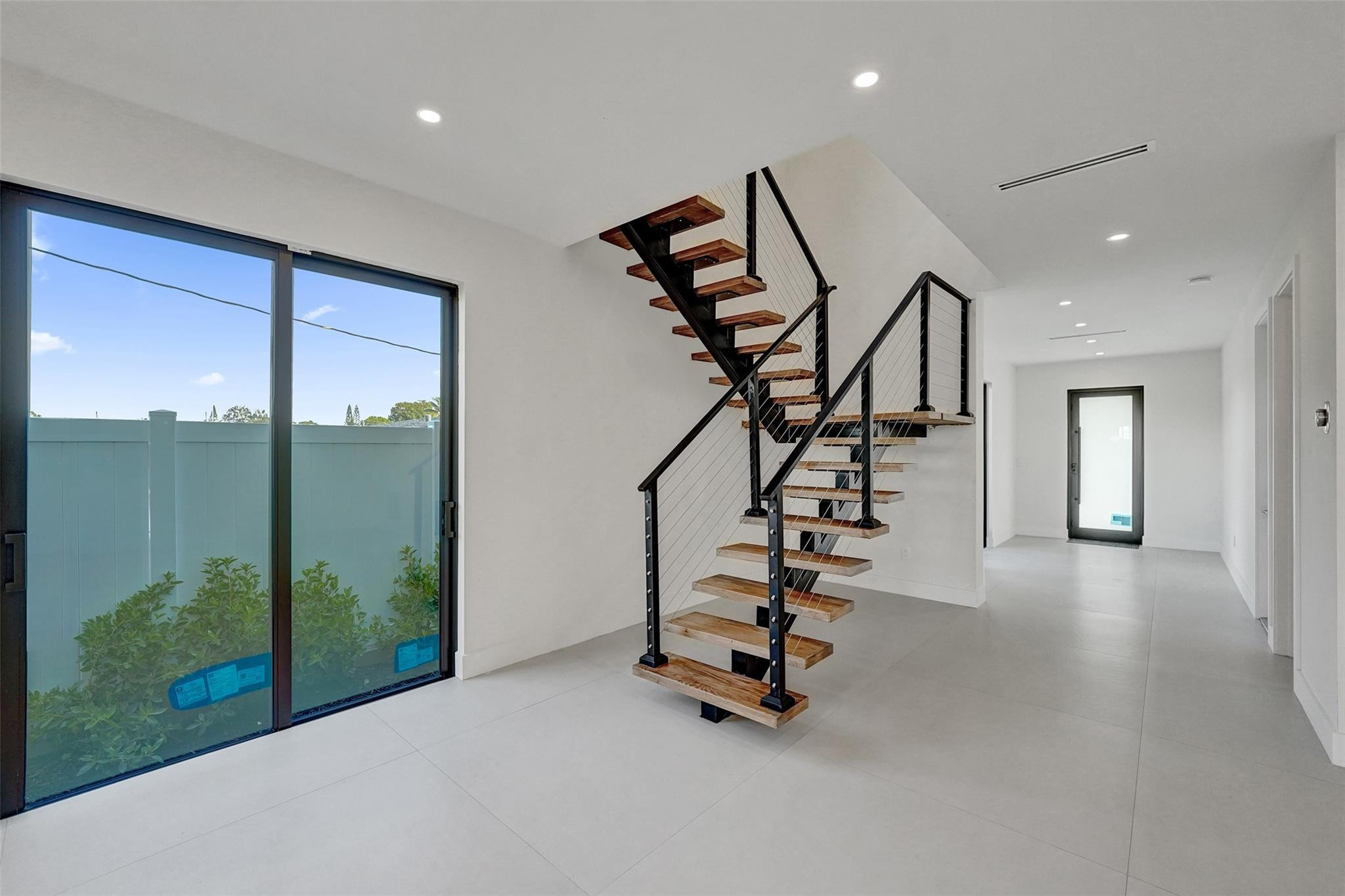 1527 NE 15th, Fort Lauderdale FL 33304