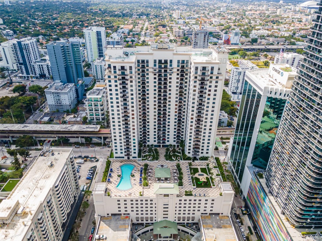 999 SW 1st #3301, Miami FL 33130