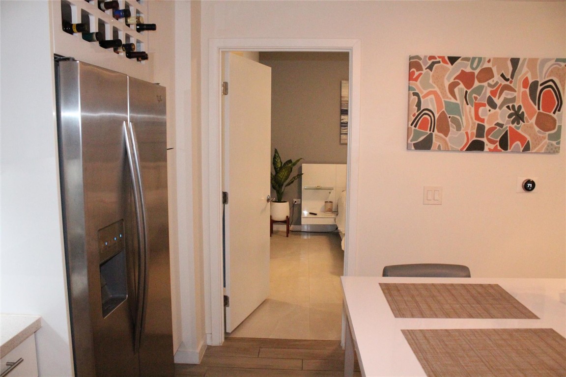 999 SW 1st #3301, Miami FL 33130