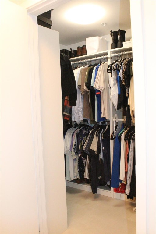 999 SW 1st #3301, Miami FL 33130