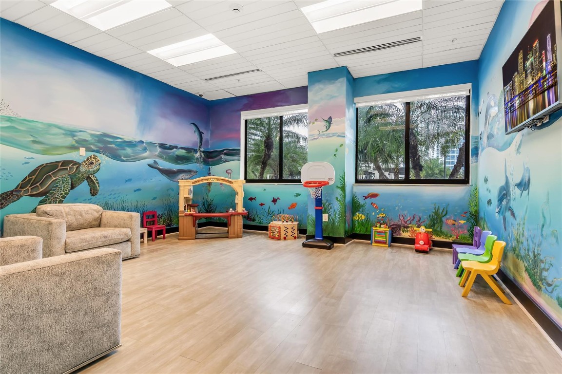 999 SW 1st #3301, Miami FL 33130