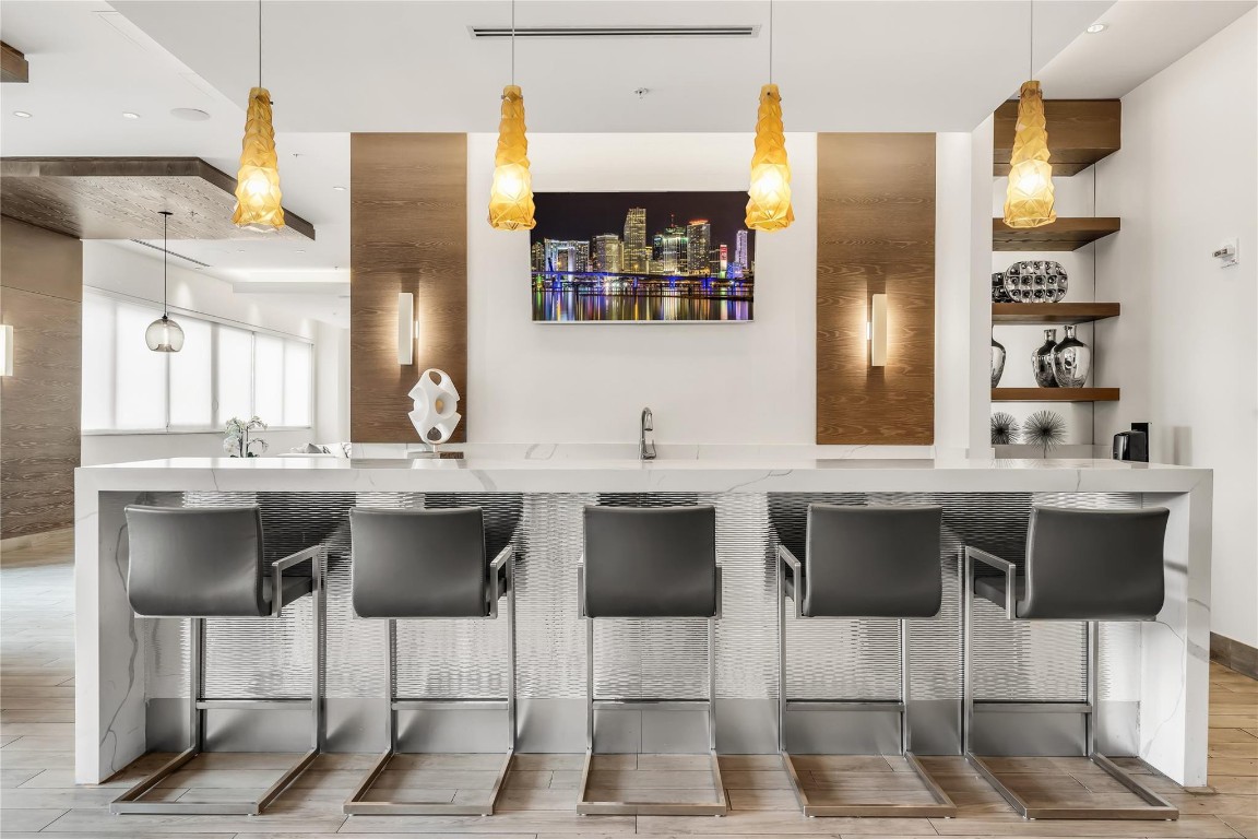 999 SW 1st #3301, Miami FL 33130