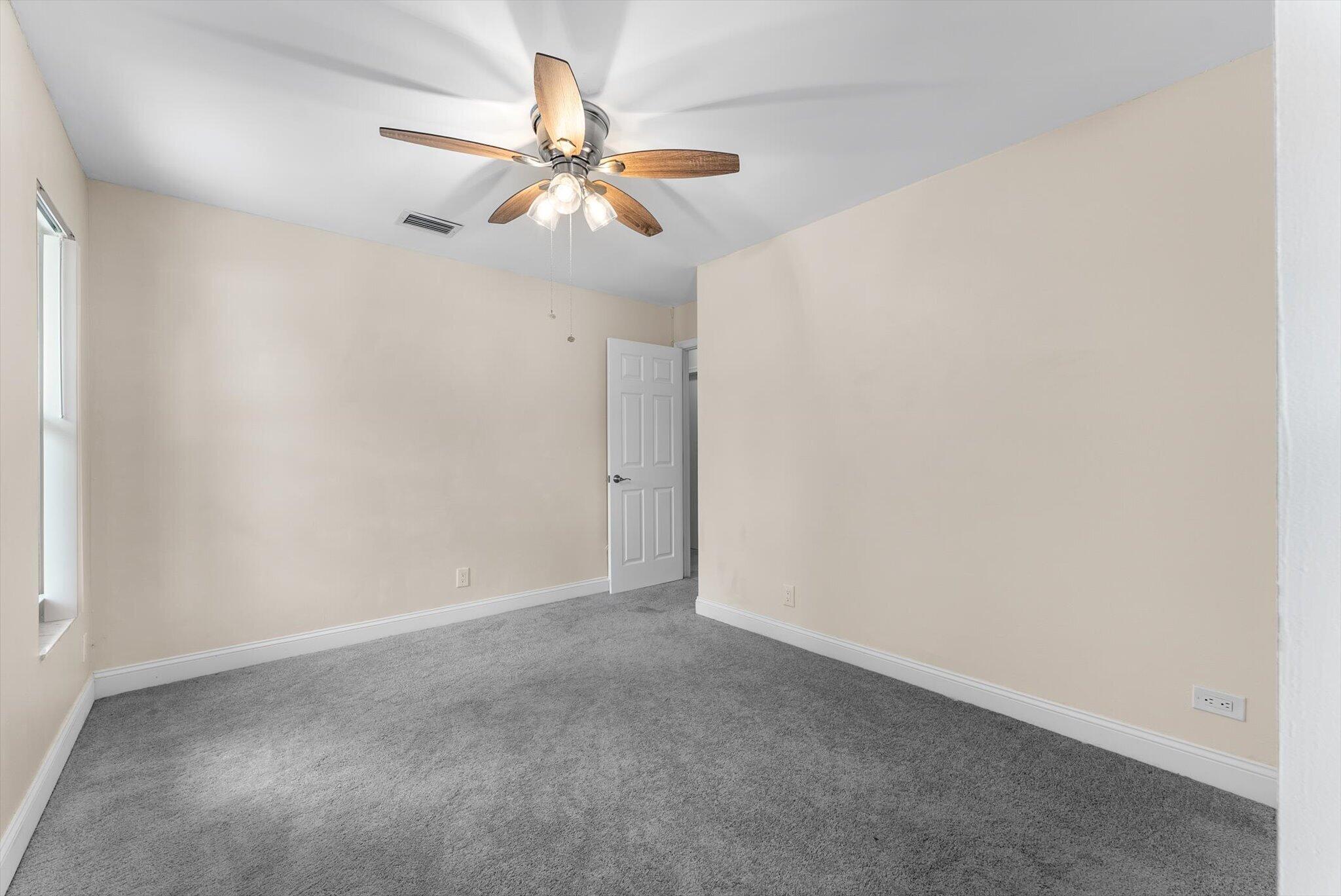 4811 Dorchester Mews, Haverhill FL 33415