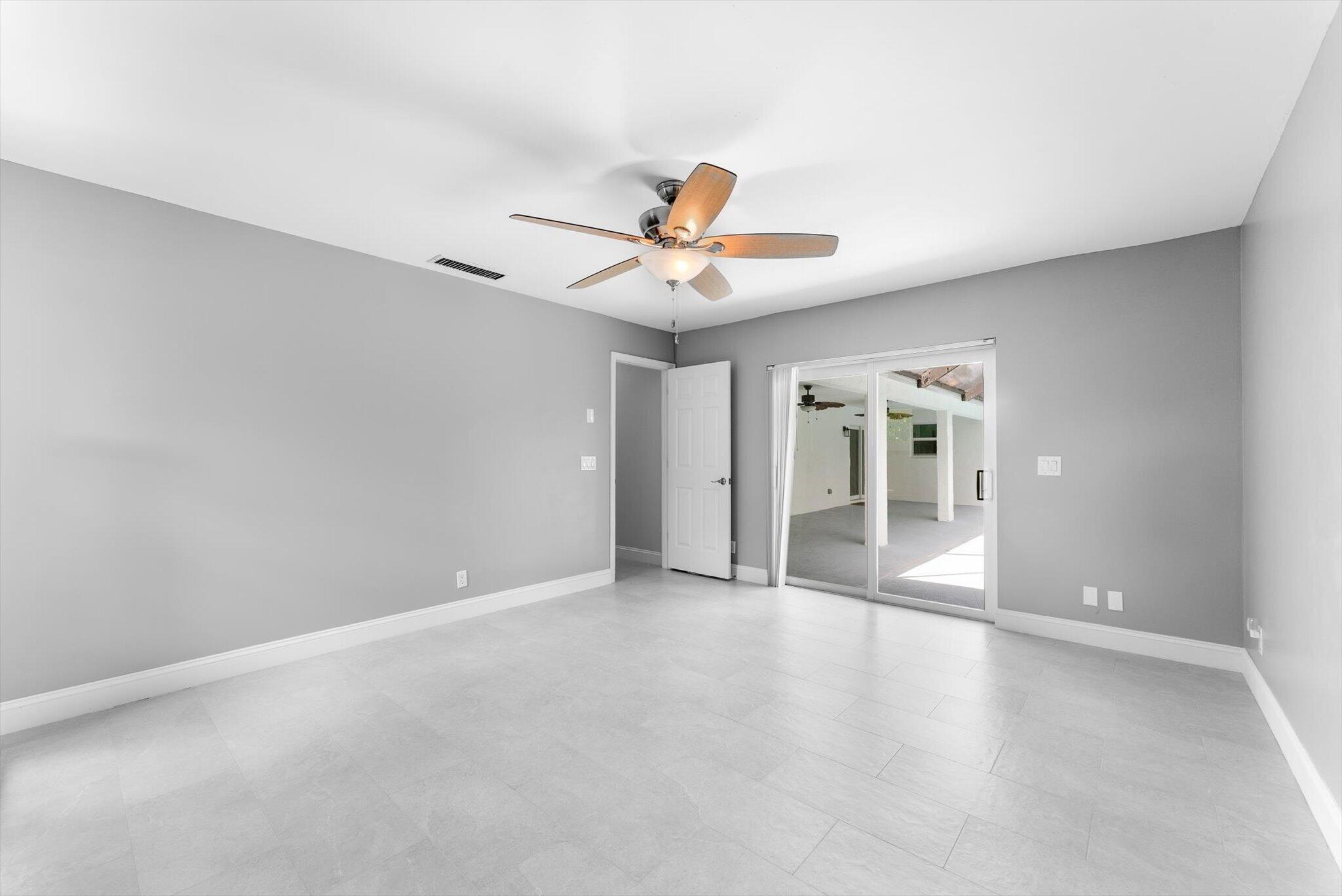 4811 Dorchester Mews, Haverhill FL 33415