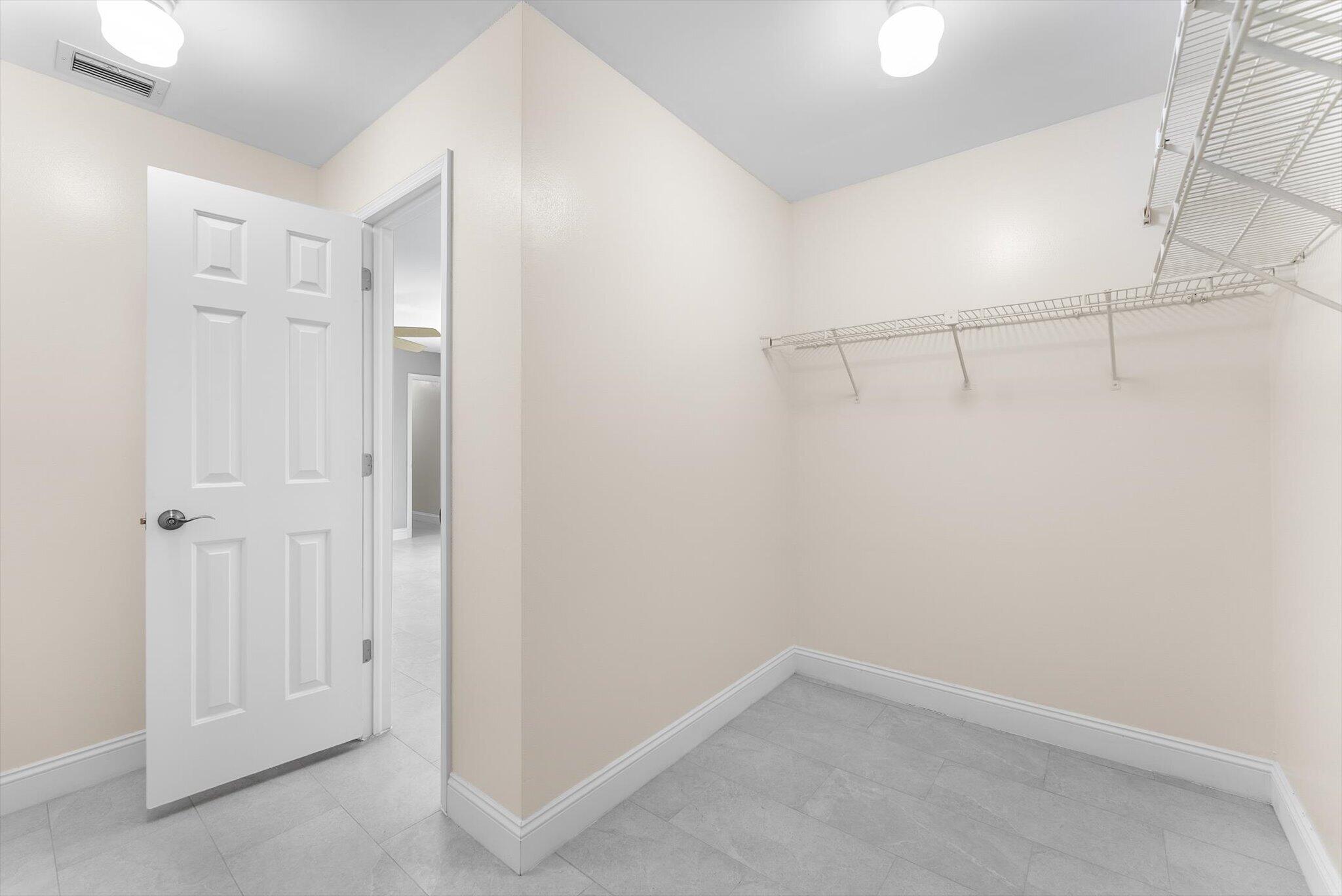 4811 Dorchester Mews, Haverhill FL 33415