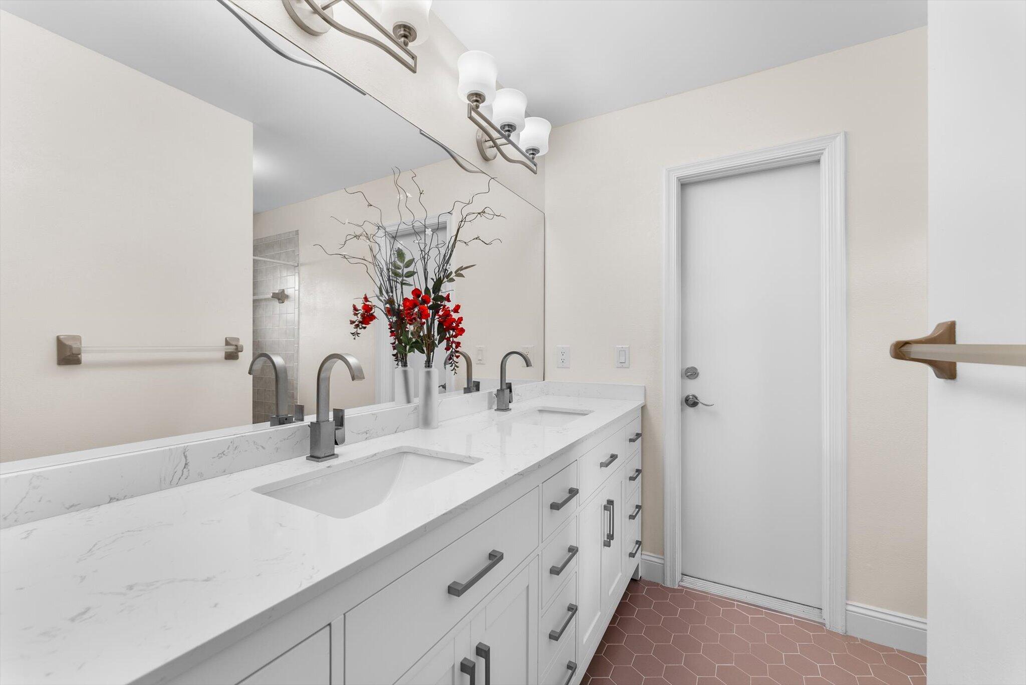 4811 Dorchester Mews, Haverhill FL 33415