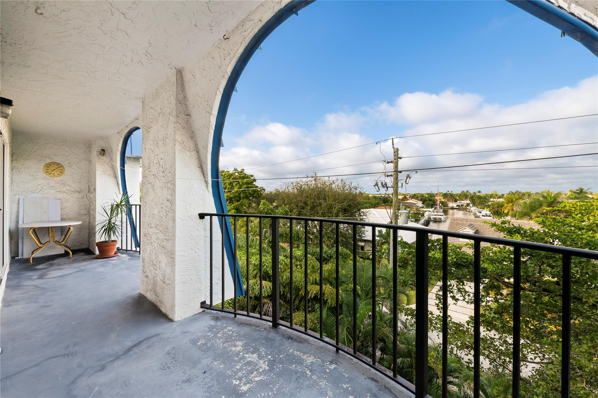 3909 N Ocean #410, Fort Lauderdale FL 33308
