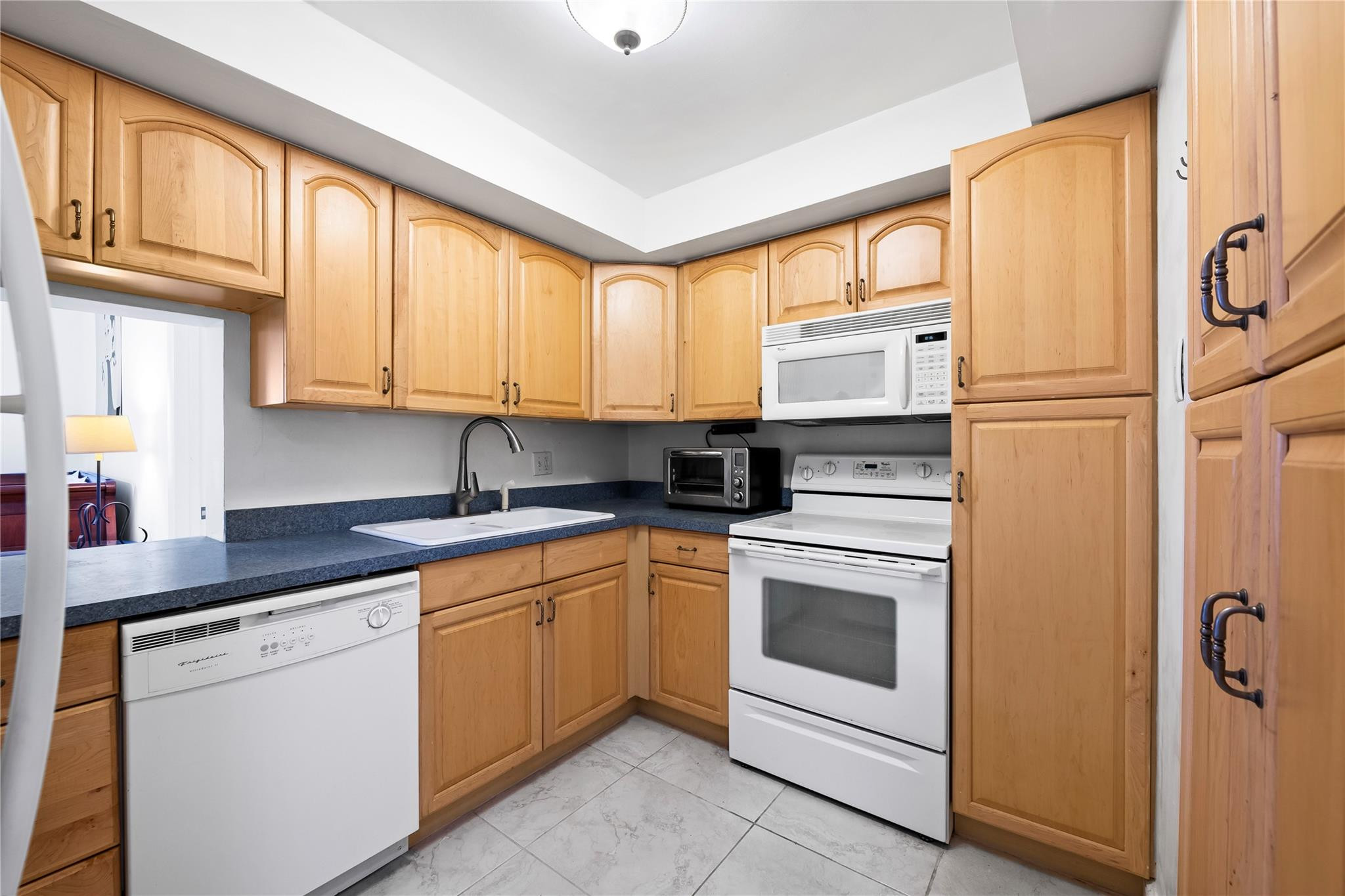 3909 N Ocean #410, Fort Lauderdale FL 33308