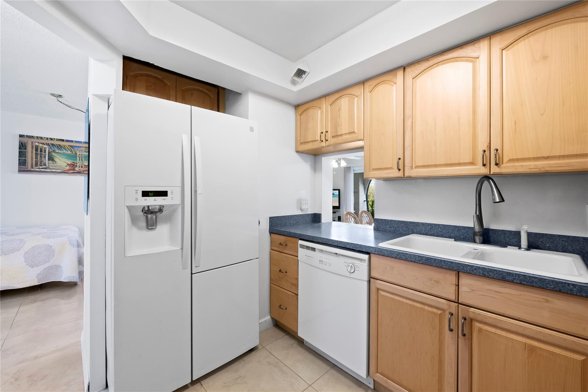 3909 N Ocean #410, Fort Lauderdale FL 33308