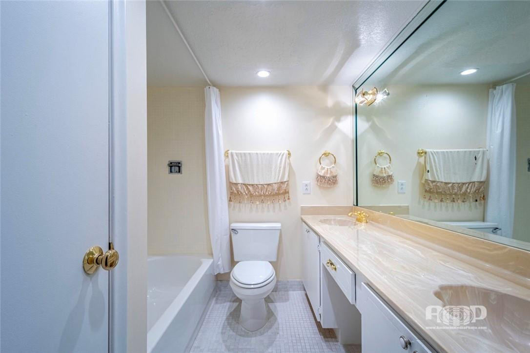 3100 NE 48th #908, Fort Lauderdale FL 33308