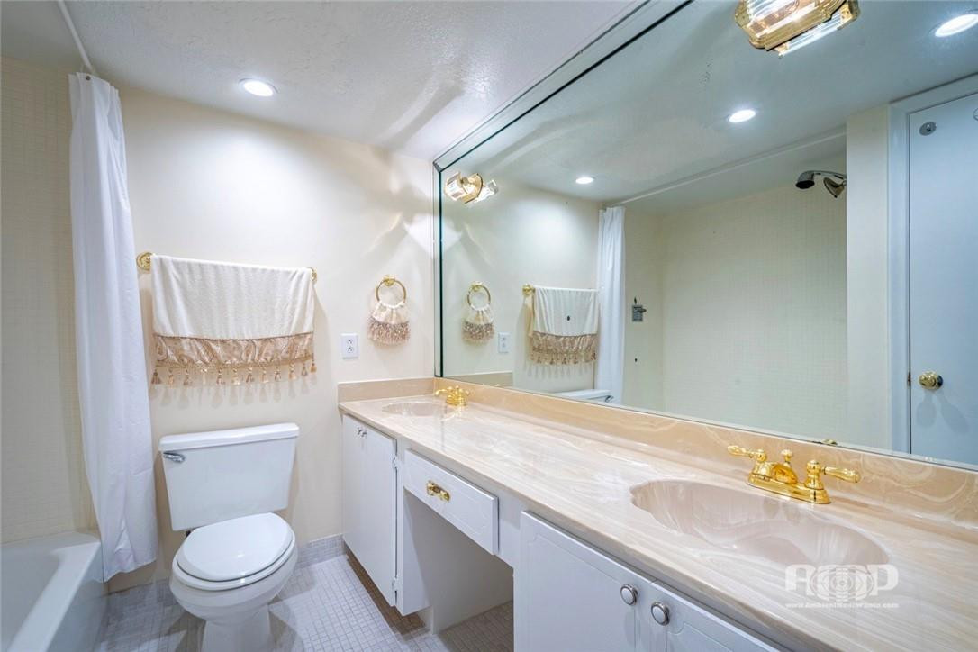 3100 NE 48th #908, Fort Lauderdale FL 33308