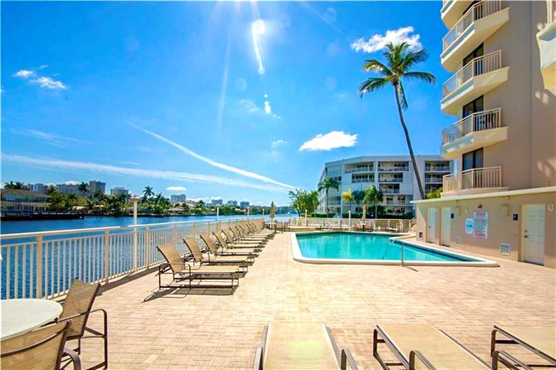3100 NE 48th #908, Fort Lauderdale FL 33308