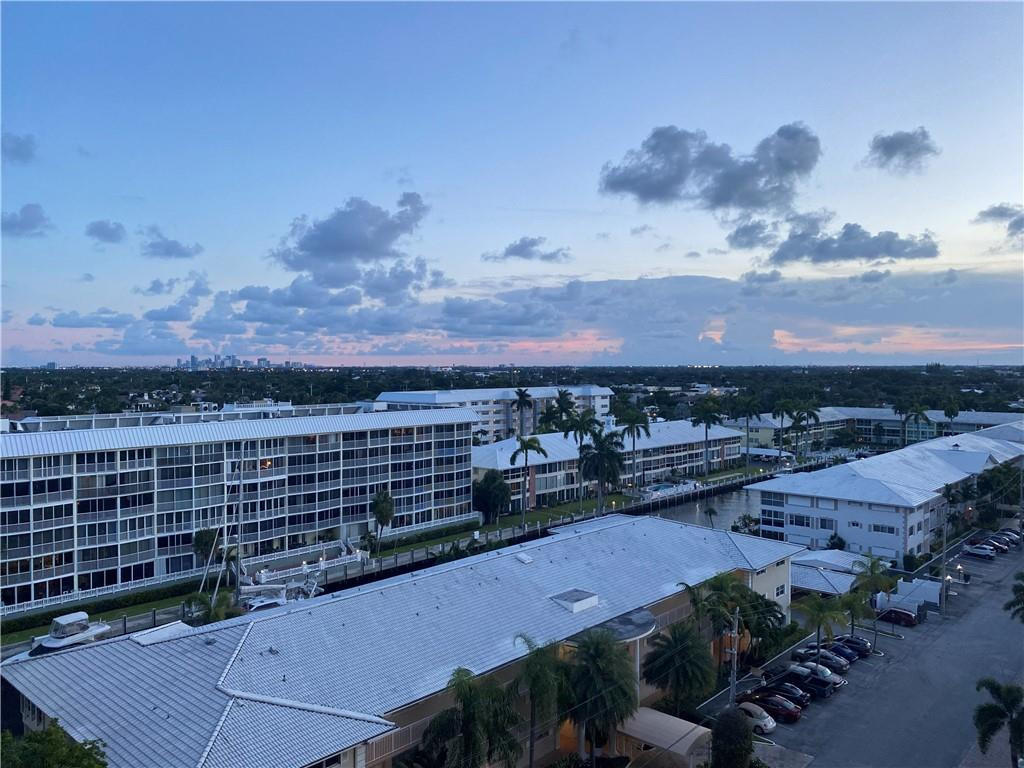 3100 NE 48th #908, Fort Lauderdale FL 33308