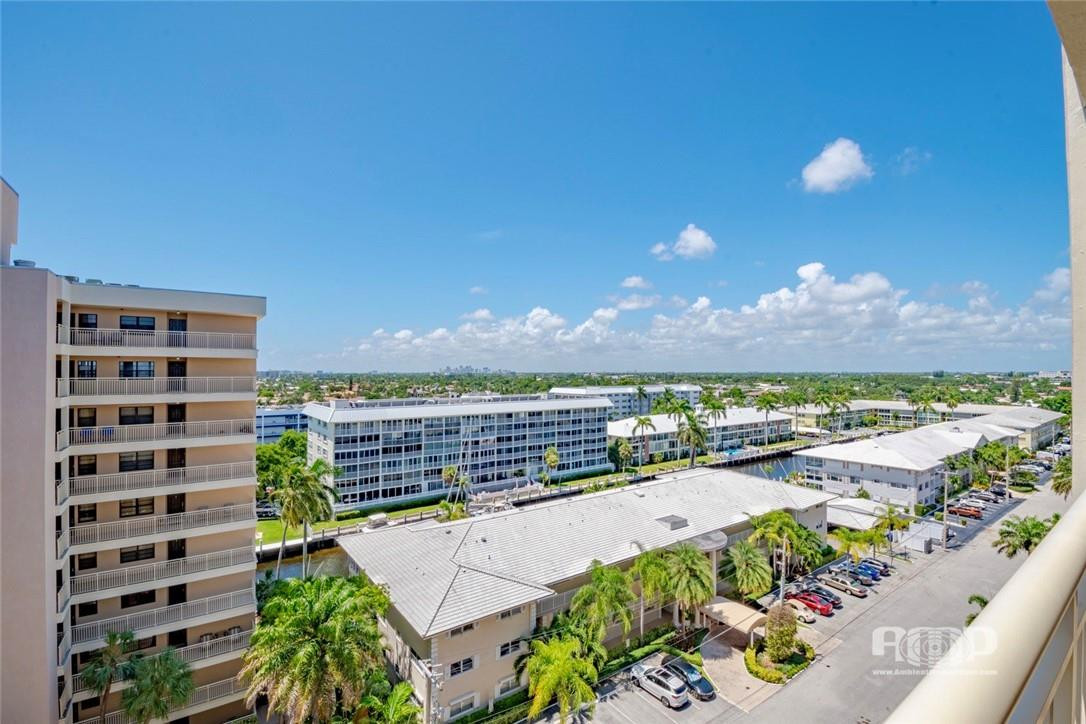 3100 NE 48th #908, Fort Lauderdale FL 33308