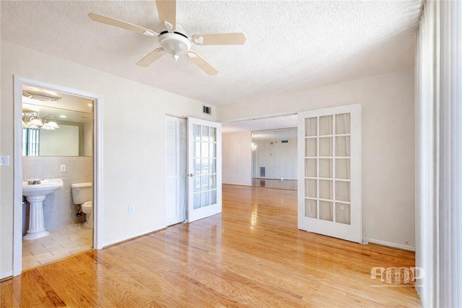 3100 NE 48th #908, Fort Lauderdale FL 33308