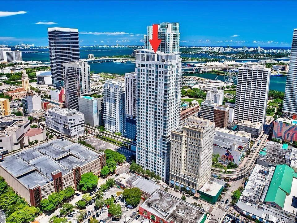 133 NE 2nd Ave #2215, Miami FL 33132