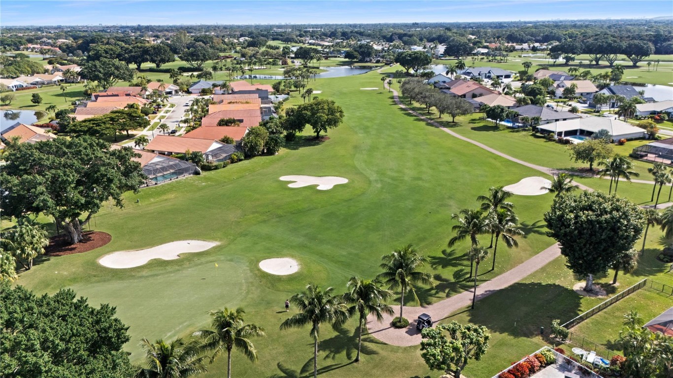 11043 Boca Woods, Boca Raton FL 33428