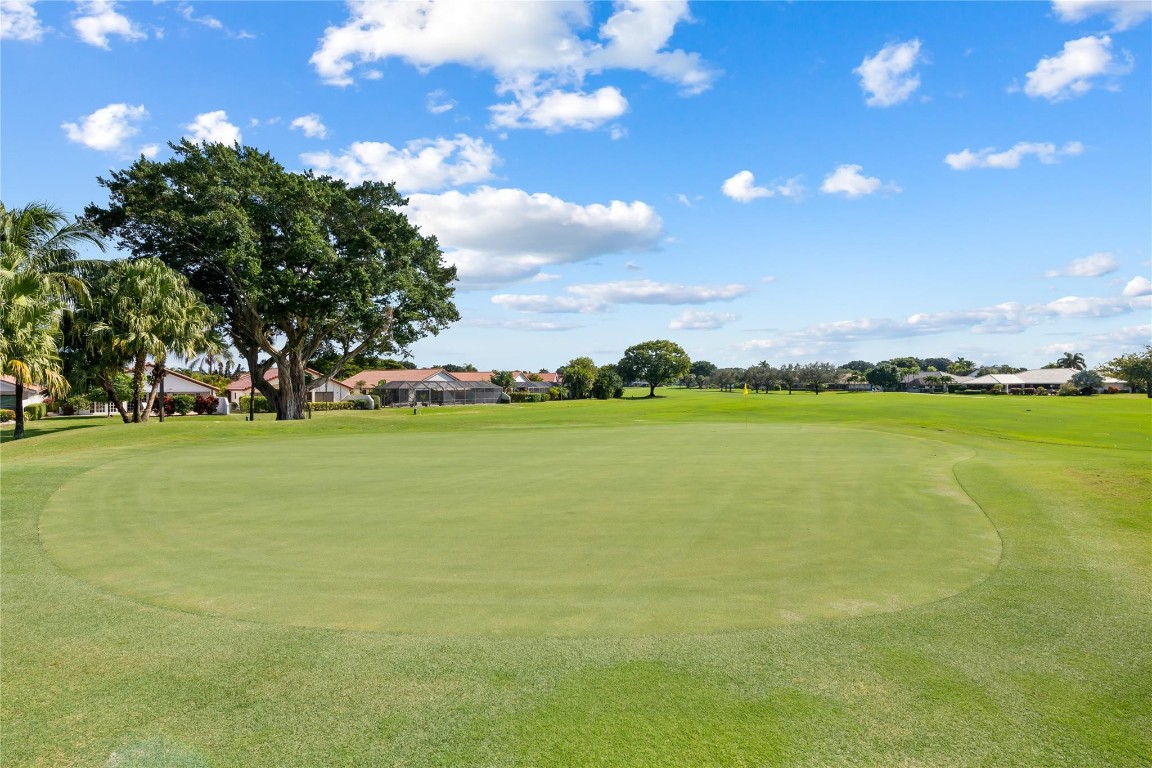 11043 Boca Woods, Boca Raton FL 33428