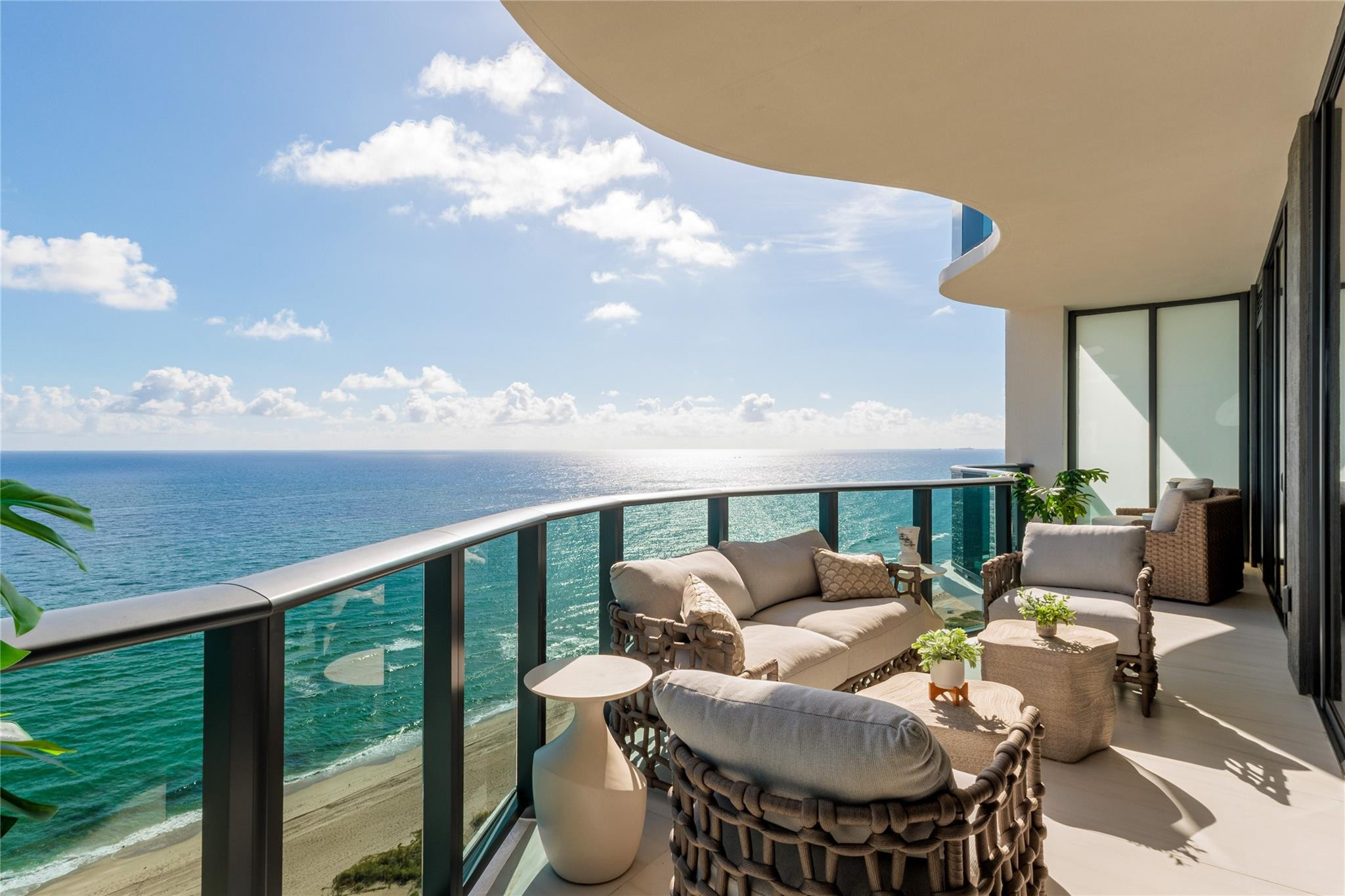 900 N Ocean #LPH05, Pompano Beach FL 33062