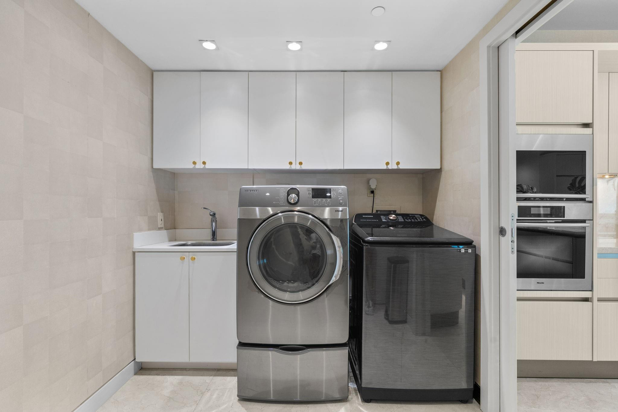 101 S Fort Lauderdale Beach #PH 2703, Fort Lauderdale FL 33316