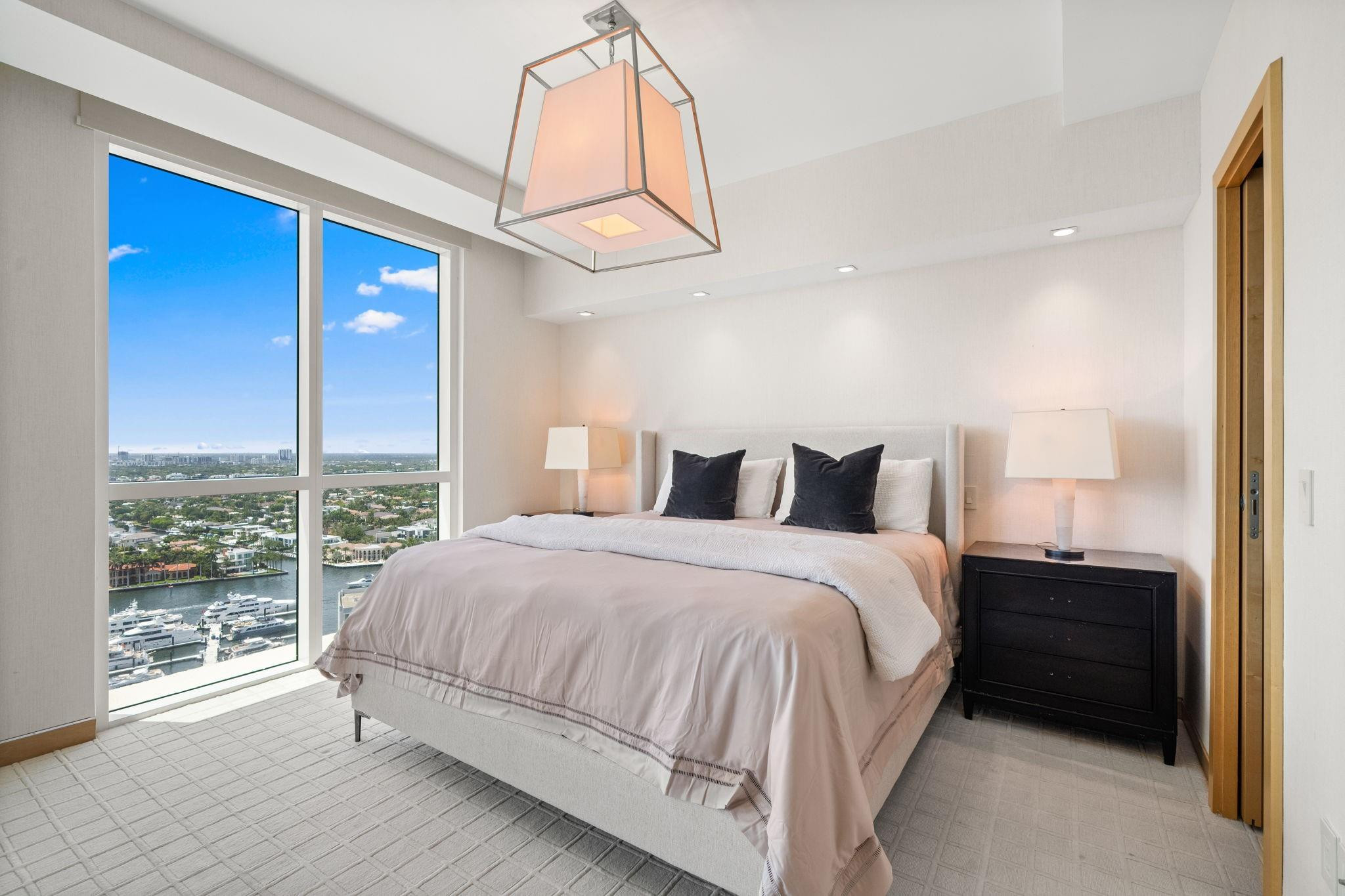 101 S Fort Lauderdale Beach #PH 2703, Fort Lauderdale FL 33316