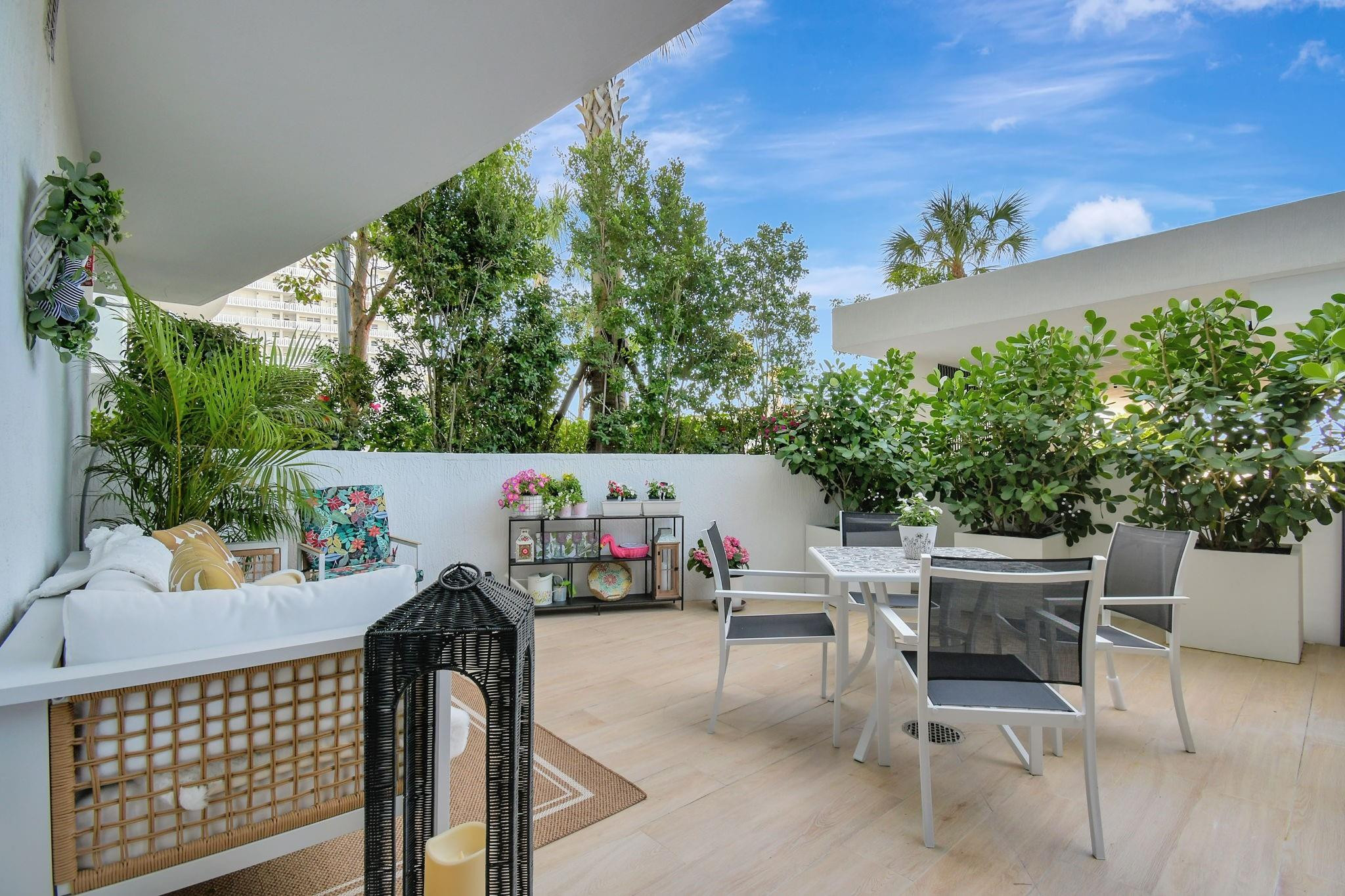 1116 N Ocean #303, Pompano Beach FL 33062