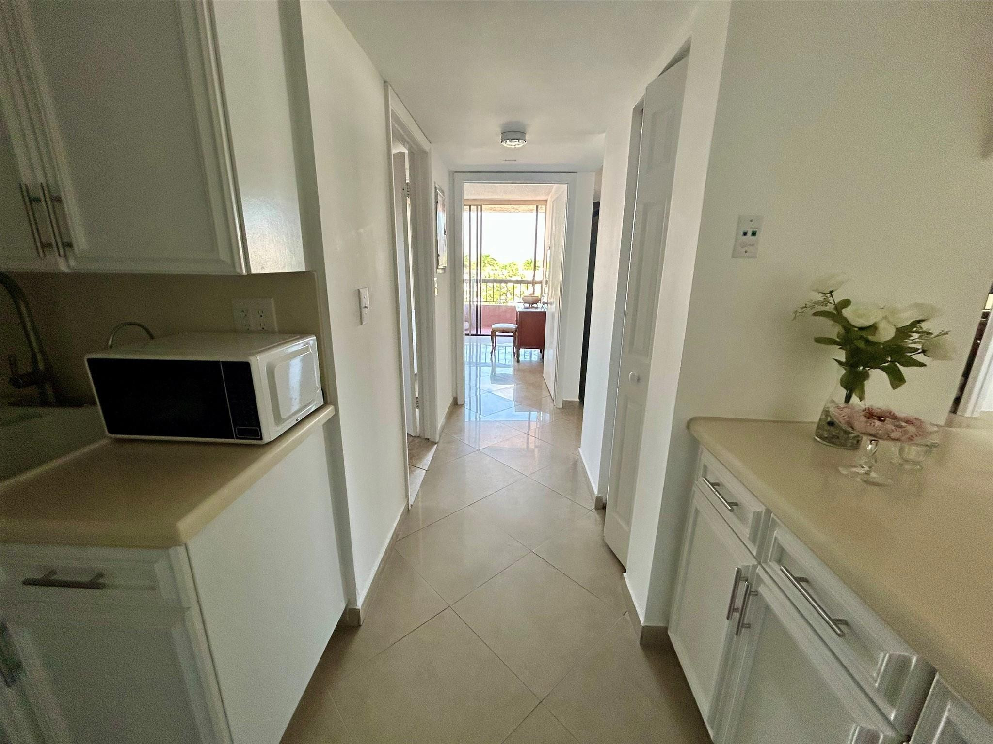 7040 Coral #501, Miami FL 33155