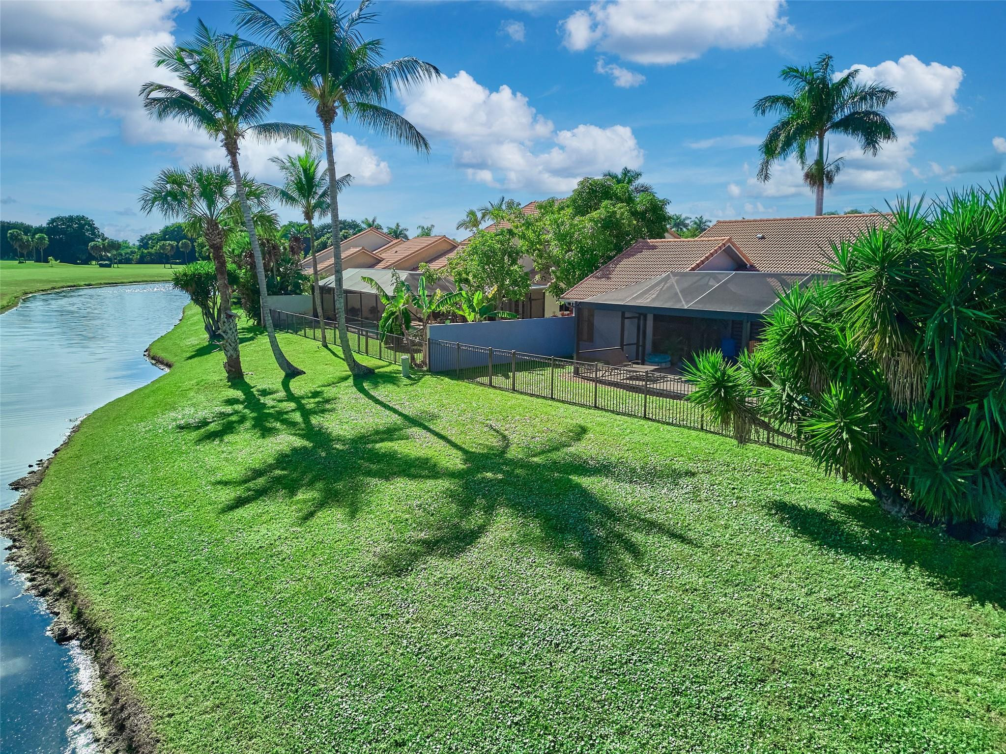 19284 Cherry Hills, Boca Raton FL 33498
