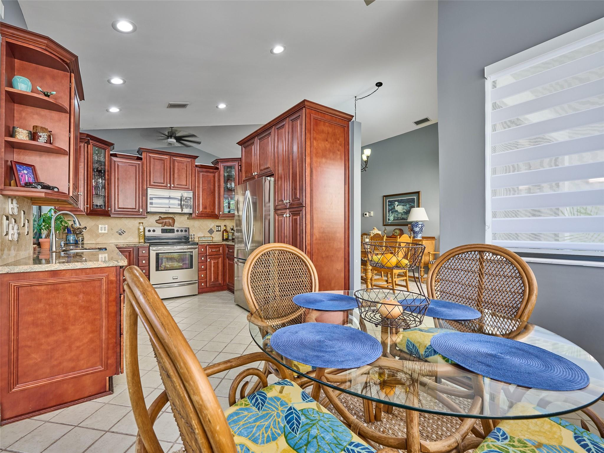 19284 Cherry Hills, Boca Raton FL 33498
