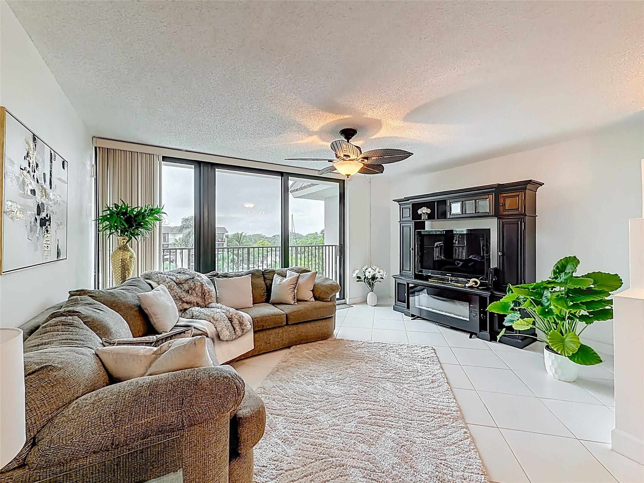 1101 River Reach #502, Fort Lauderdale FL 33315